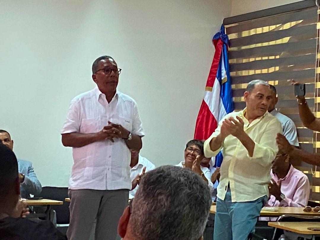 Edgar Féliz reafirma su proyecto senatorial y llama a la unidad por Barahona